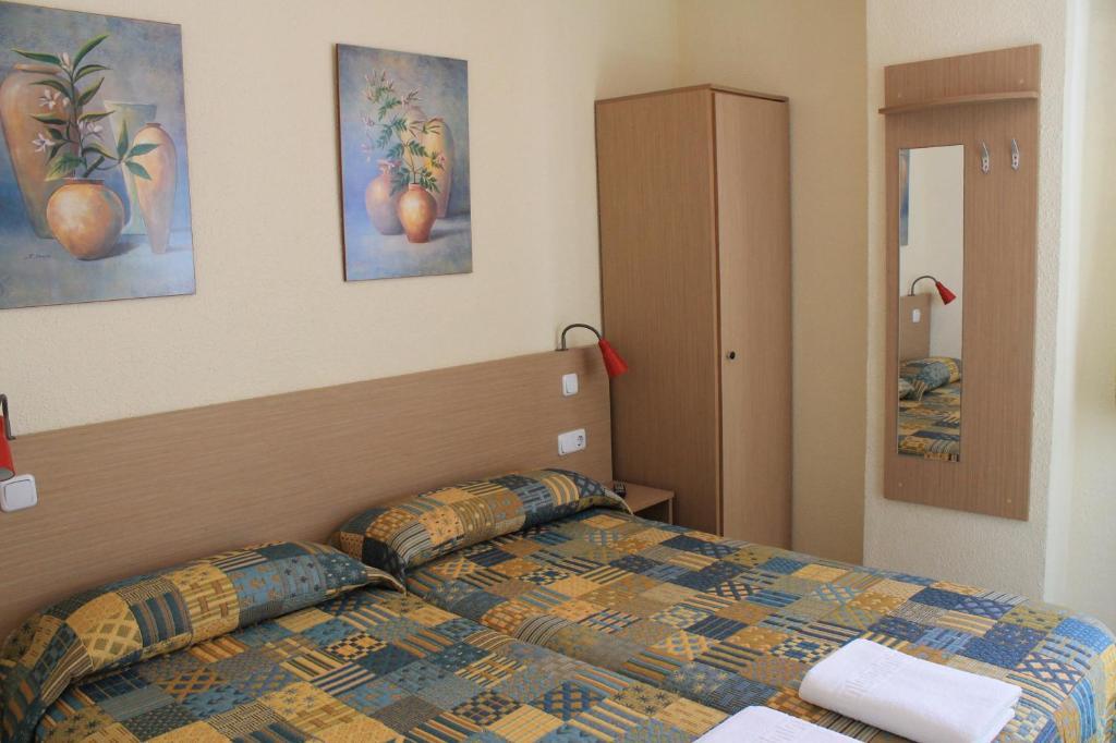 Pension Juanita Малага Номер фото