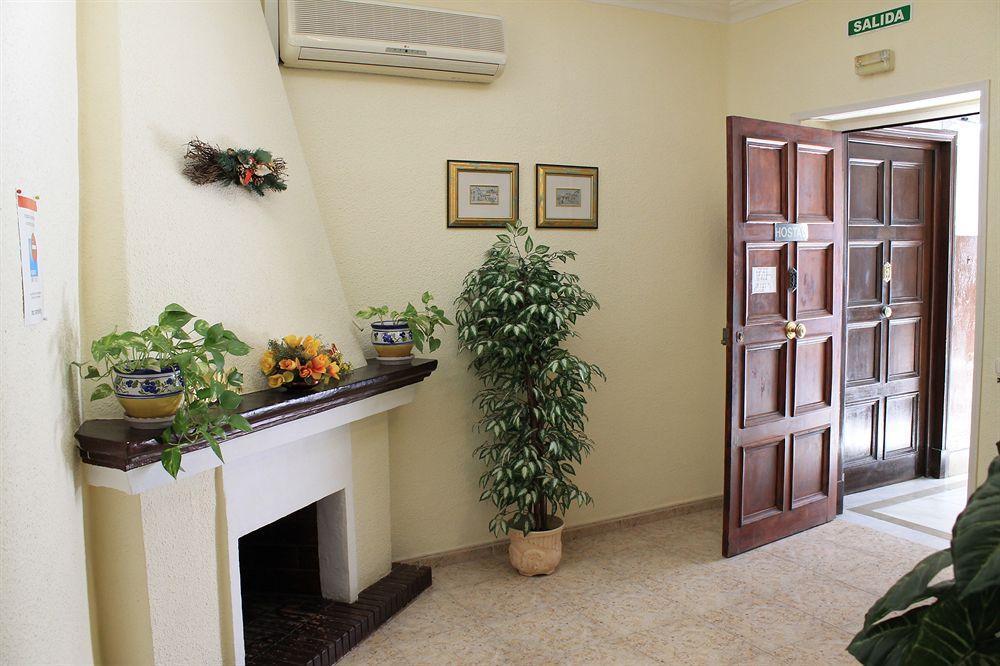 Pension Juanita Малага Экстерьер фото